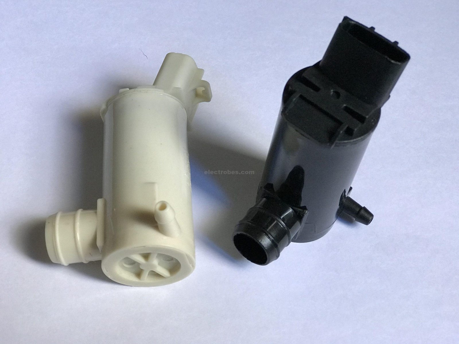DC High Pressure Water Pump Suction Motor Pump DC 12V 2.8A